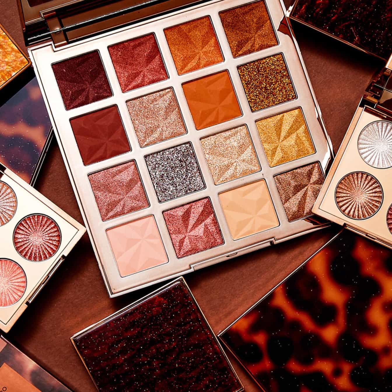 پالت سایه رولوشن مدل GODDESS GLOW